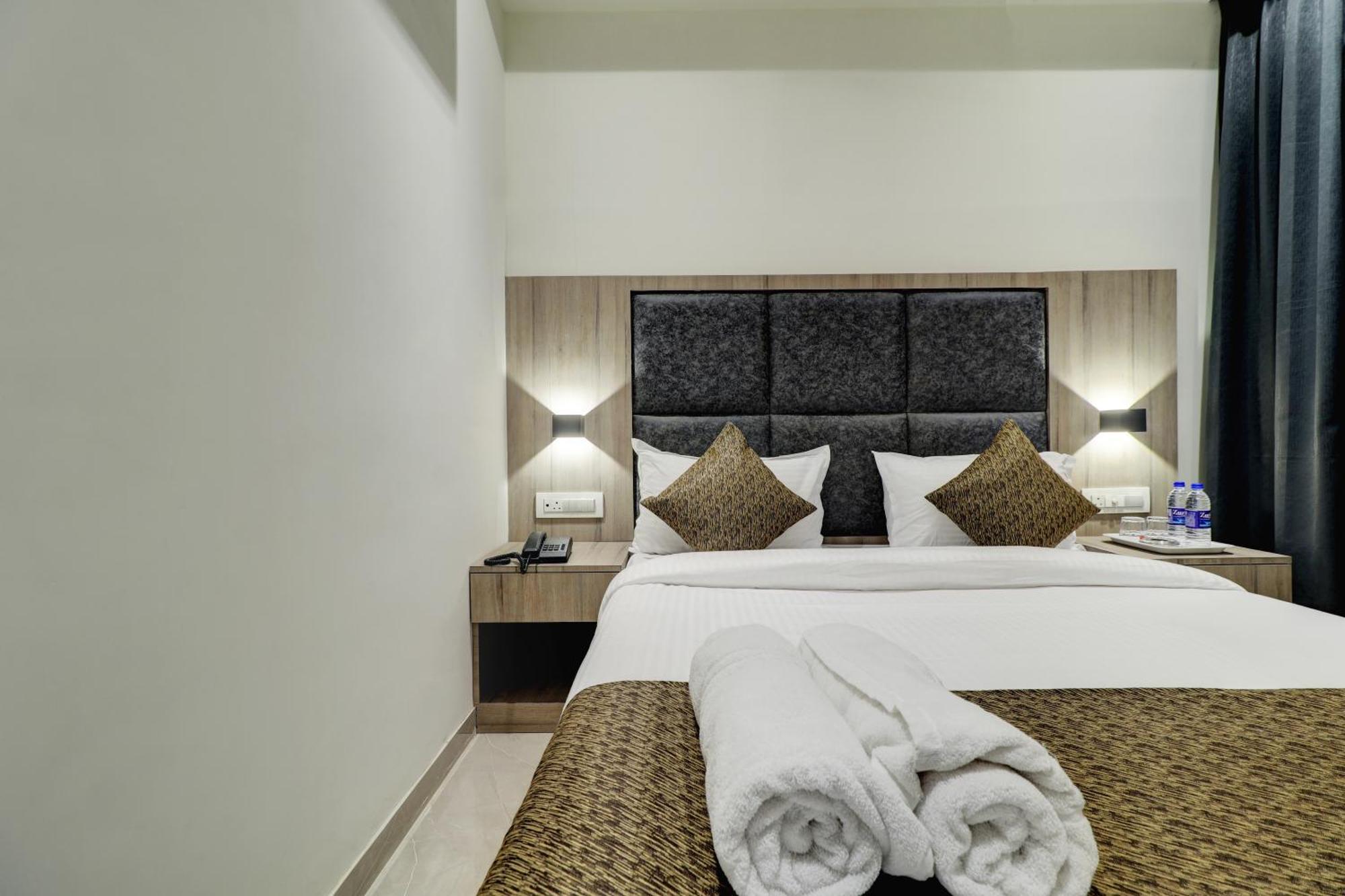 Sion Hotel Bombaj