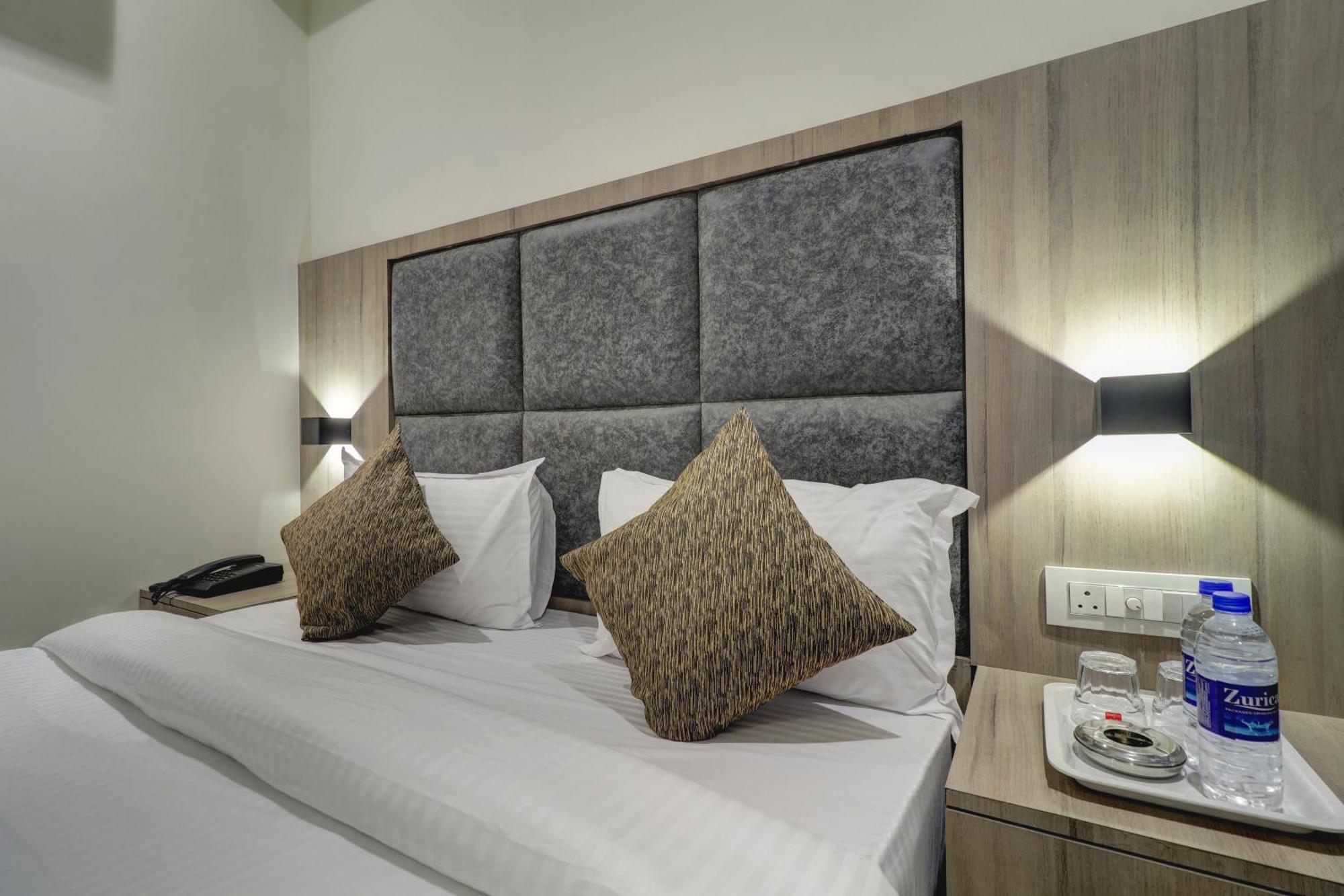 Sion Hotel Bombaj